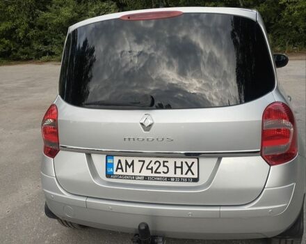 Серый Рено Модус, объемом двигателя 1.15 л и пробегом 191 тыс. км за 4650 $, фото 3 на Automoto.ua