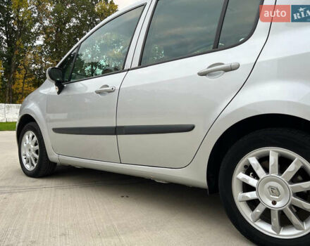 Сірий Рено Модус, об'ємом двигуна 1.6 л та пробігом 130 тис. км за 6300 $, фото 32 на Automoto.ua