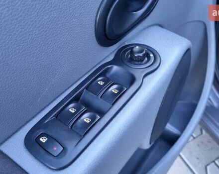Сірий Рено Модус, об'ємом двигуна 1.2 л та пробігом 212 тис. км за 3850 $, фото 32 на Automoto.ua