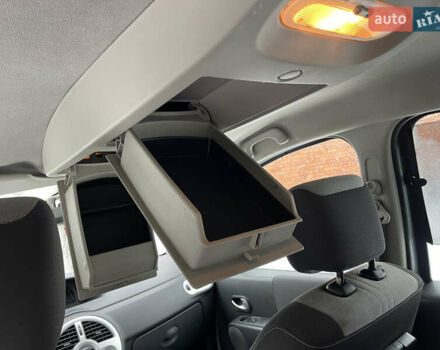 Сірий Рено Модус, об'ємом двигуна 1.6 л та пробігом 240 тис. км за 4650 $, фото 24 на Automoto.ua