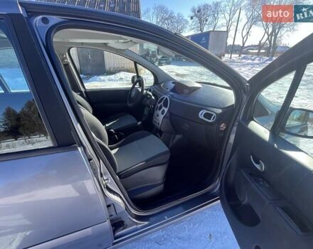 Сірий Рено Модус, об'ємом двигуна 1.6 л та пробігом 157 тис. км за 5500 $, фото 22 на Automoto.ua