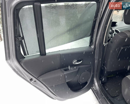 Сірий Рено Модус, об'ємом двигуна 1.6 л та пробігом 240 тис. км за 4600 $, фото 11 на Automoto.ua