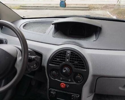 Сірий Рено Модус, об'ємом двигуна 1.25 л та пробігом 249 тис. км за 4100 $, фото 4 на Automoto.ua