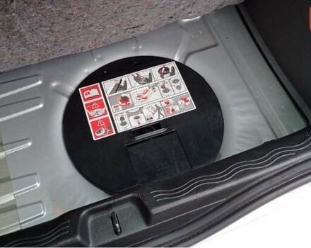 Сірий Рено Модус, об'ємом двигуна 1.15 л та пробігом 79 тис. км за 5500 $, фото 19 на Automoto.ua