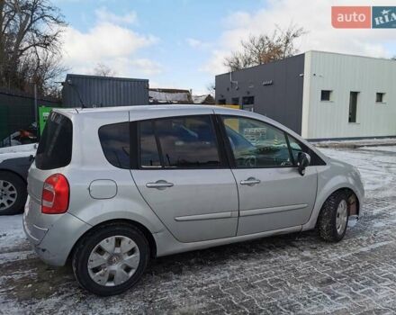 Серый Рено Модус, объемом двигателя 1.15 л и пробегом 222 тыс. км за 4900 $, фото 2 на Automoto.ua