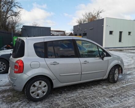 Серый Рено Модус, объемом двигателя 1.1 л и пробегом 222 тыс. км за 4900 $, фото 2 на Automoto.ua