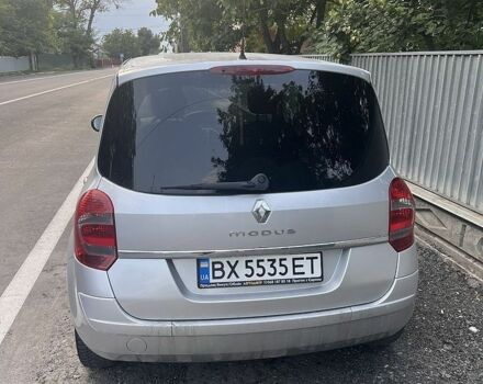 Серый Рено Модус, объемом двигателя 1.1 л и пробегом 180 тыс. км за 3504 $, фото 2 на Automoto.ua