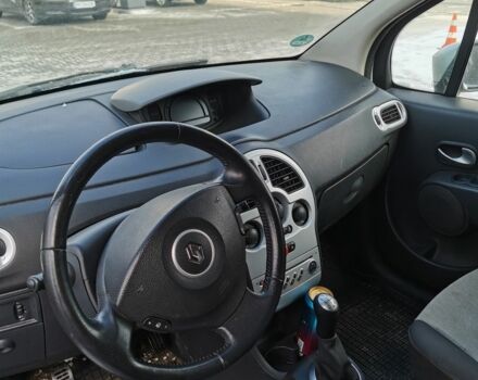 Серый Рено Модус, объемом двигателя 1.1 л и пробегом 222 тыс. км за 4900 $, фото 13 на Automoto.ua