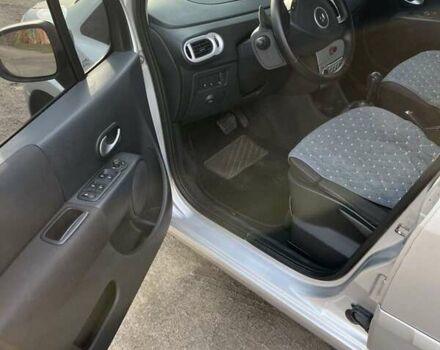 Серый Рено Модус, объемом двигателя 1.5 л и пробегом 292 тыс. км за 4200 $, фото 5 на Automoto.ua