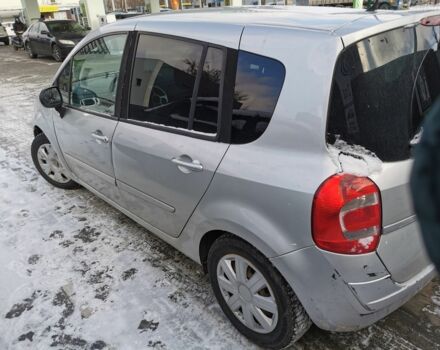 Серый Рено Модус, объемом двигателя 1.1 л и пробегом 222 тыс. км за 4900 $, фото 5 на Automoto.ua