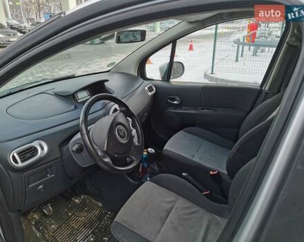 Серый Рено Модус, объемом двигателя 1.15 л и пробегом 222 тыс. км за 4900 $, фото 7 на Automoto.ua