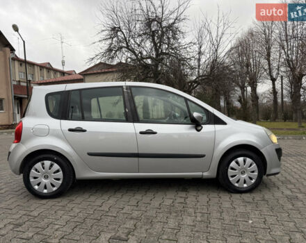 Серый Рено Модус, объемом двигателя 1.2 л и пробегом 228 тыс. км за 4150 $, фото 9 на Automoto.ua