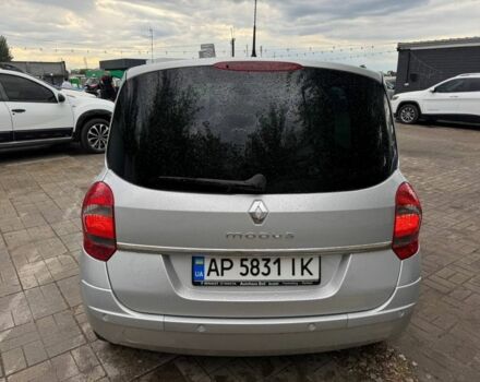 Серый Рено Модус, объемом двигателя 1.6 л и пробегом 176 тыс. км за 5500 $, фото 5 на Automoto.ua