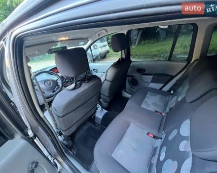 Сірий Рено Модус, об'ємом двигуна 1.46 л та пробігом 235 тис. км за 4500 $, фото 8 на Automoto.ua