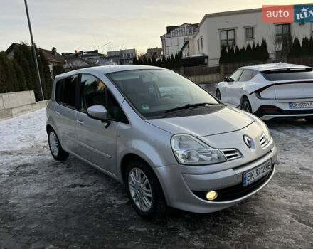 Серый Рено Модус, объемом двигателя 1.15 л и пробегом 205 тыс. км за 4350 $, фото 1 на Automoto.ua