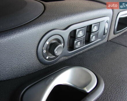 Серый Рено Модус, объемом двигателя 1.5 л и пробегом 243 тыс. км за 6799 $, фото 18 на Automoto.ua