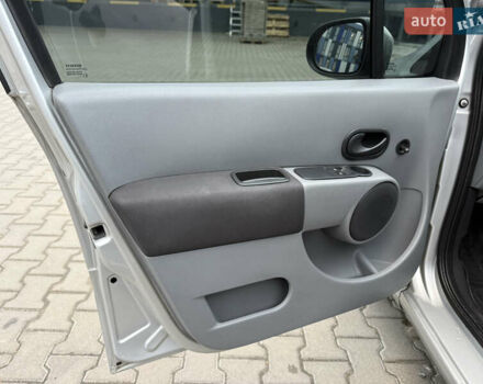 Сірий Рено Модус, об'ємом двигуна 1.5 л та пробігом 237 тис. км за 4550 $, фото 21 на Automoto.ua