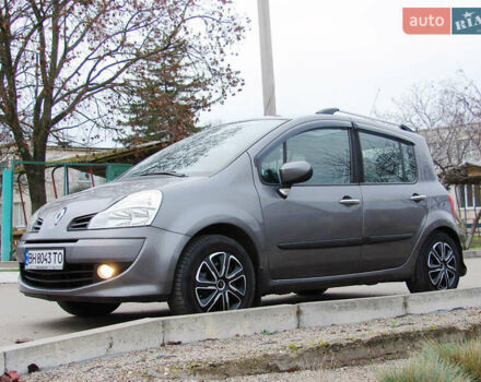 Серый Рено Модус, объемом двигателя 1.5 л и пробегом 243 тыс. км за 6799 $, фото 1 на Automoto.ua