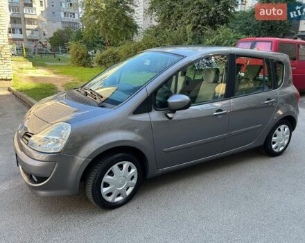 Серый Рено Модус, объемом двигателя 1.6 л и пробегом 150 тыс. км за 5950 $, фото 13 на Automoto.ua