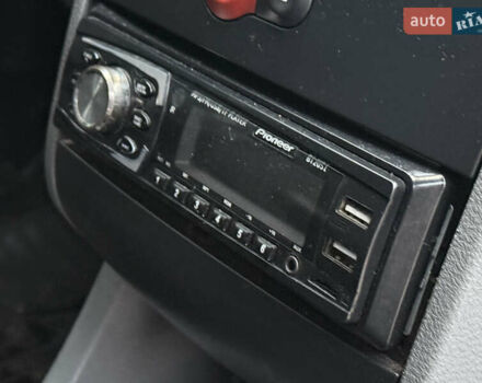 Сірий Рено Модус, об'ємом двигуна 1.5 л та пробігом 237 тис. км за 4550 $, фото 35 на Automoto.ua