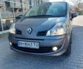 Серый Рено Модус, объемом двигателя 1.5 л и пробегом 243 тыс. км за 7500 $, фото 8 на Automoto.ua