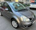 Серый Рено Модус, объемом двигателя 1.6 л и пробегом 150 тыс. км за 5950 $, фото 5 на Automoto.ua