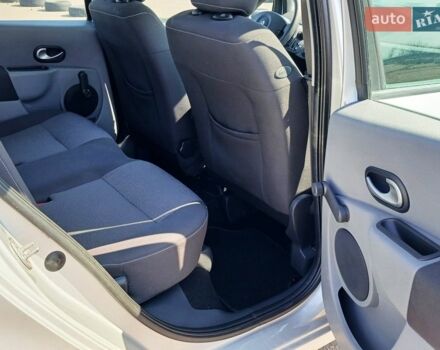 Серый Рено Модус, объемом двигателя 1.6 л и пробегом 197 тыс. км за 6700 $, фото 15 на Automoto.ua