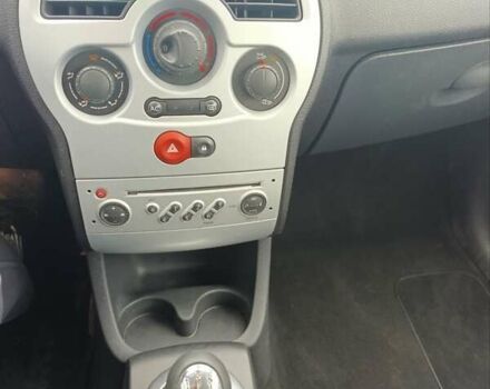 Сірий Рено Модус, об'ємом двигуна 1.15 л та пробігом 205 тис. км за 3750 $, фото 5 на Automoto.ua