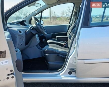 Серый Рено Модус, объемом двигателя 1.6 л и пробегом 197 тыс. км за 6700 $, фото 10 на Automoto.ua