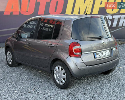 Рено Модус 2010 у Стрые на Automoto.ua Сірий Рено Модус, об'ємом двигуна 1.5 л та пробігом 110 тис. км за 5800 $, фото 7 на Automoto.ua