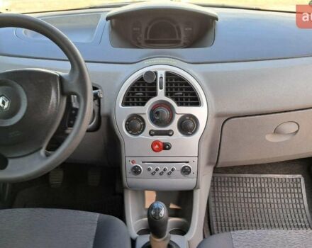 Сірий Рено Модус, об'ємом двигуна 1.5 л та пробігом 180 тис. км за 5300 $, фото 2 на Automoto.ua