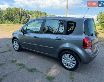 Серый Рено Модус, объемом двигателя 1.6 л и пробегом 161 тыс. км за 6750 $, фото 3 на Automoto.ua