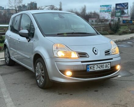 Сірий Рено Модус, об'ємом двигуна 1.1 л та пробігом 200 тис. км за 5450 $, фото 9 на Automoto.ua