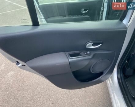 Сірий Рено Модус, об'ємом двигуна 1.6 л та пробігом 178 тис. км за 7350 $, фото 21 на Automoto.ua