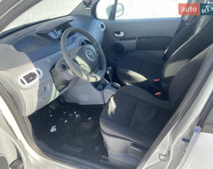 Серый Рено Модус, объемом двигателя 1.6 л и пробегом 110 тыс. км за 6950 $, фото 9 на Automoto.ua