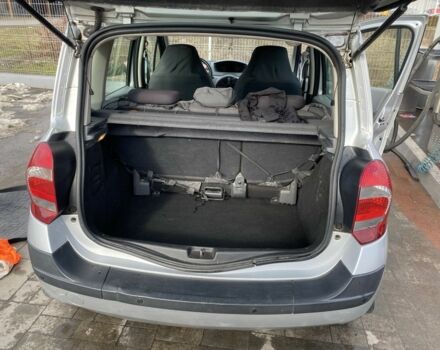 Серый Рено Модус, объемом двигателя 1.5 л и пробегом 228 тыс. км за 6500 $, фото 7 на Automoto.ua