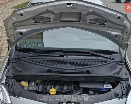 Сірий Рено Модус, об'ємом двигуна 1.6 л та пробігом 130 тис. км за 6250 $, фото 41 на Automoto.ua