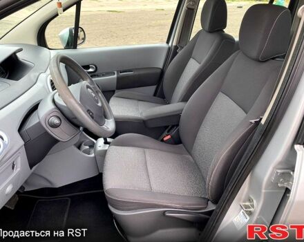 Сірий Рено Модус, об'ємом двигуна 1.6 л та пробігом 196 тис. км за 7400 $, фото 9 на Automoto.ua
