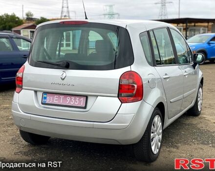Серый Рено Модус, объемом двигателя 1.6 л и пробегом 196 тыс. км за 7400 $, фото 4 на Automoto.ua