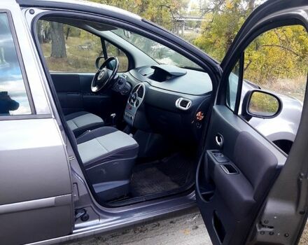 Сірий Рено Модус, об'ємом двигуна 1.1 л та пробігом 233 тис. км за 2800 $, фото 3 на Automoto.ua