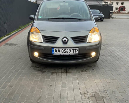 Серый Рено Модус, объемом двигателя 1.6 л и пробегом 203 тыс. км за 4500 $, фото 1 на Automoto.ua