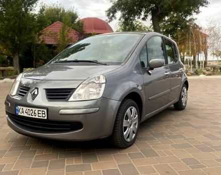 Серый Рено Модус, объемом двигателя 1.1 л и пробегом 153 тыс. км за 5100 $, фото 1 на Automoto.ua