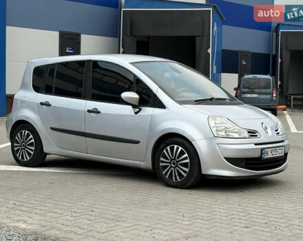 Рено Модус 2009 у Рівному на Automoto.ua Сірий Рено Модус, об'ємом двигуна 1.5 л та пробігом 237 тис. км за 4550 $, фото 1 на Automoto.ua