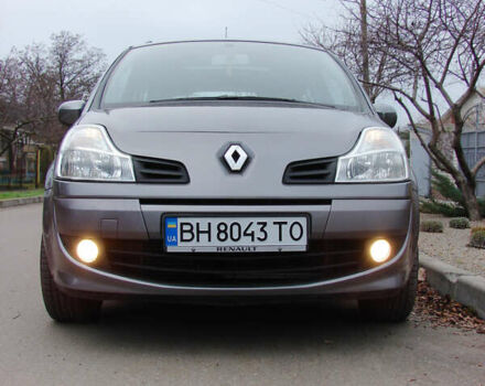 Сірий Рено Модус, об'ємом двигуна 1.5 л та пробігом 243 тис. км за 6799 $, фото 1 на Automoto.ua