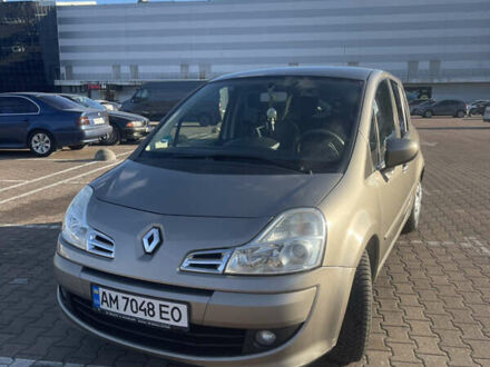 Серый Рено Модус, объемом двигателя 1.5 л и пробегом 23 тыс. км за 5000 $, фото 1 на Automoto.ua