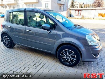 Серый Рено Модус, объемом двигателя 1.5 л и пробегом 243 тыс. км за 6800 $, фото 1 на Automoto.ua