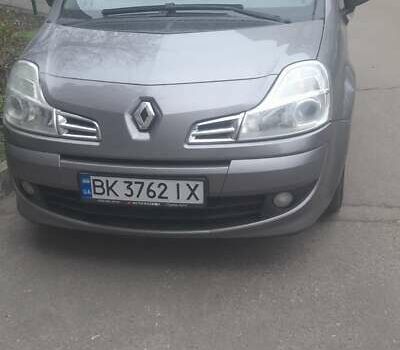 Серый Рено Модус, объемом двигателя 1.15 л и пробегом 155 тыс. км за 5000 $, фото 1 на Automoto.ua
