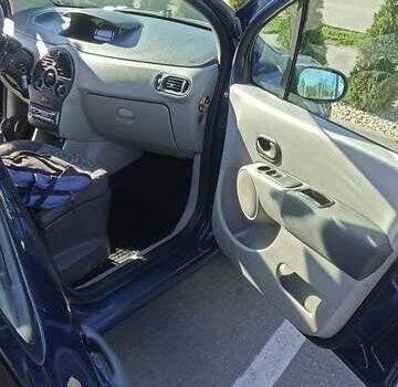 Синий Рено Модус, объемом двигателя 1.1 л и пробегом 205 тыс. км за 3700 $, фото 4 на Automoto.ua