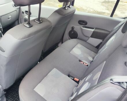 Синий Рено Модус, объемом двигателя 1.1 л и пробегом 230 тыс. км за 3700 $, фото 2 на Automoto.ua