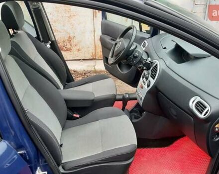 Синий Рено Модус, объемом двигателя 1.6 л и пробегом 105 тыс. км за 5400 $, фото 12 на Automoto.ua